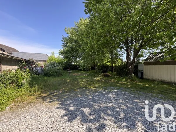 Terrain 1000 m²