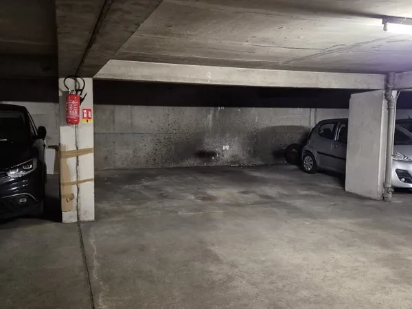 Loue parking