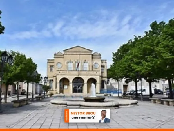 Maison ancienne avec piscine sur terrain à fort potentiel