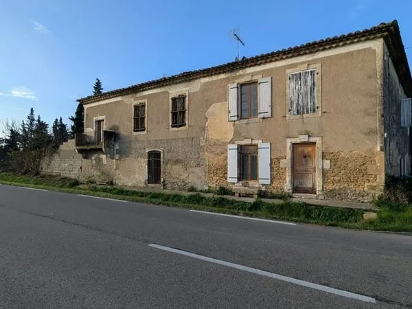 Maison 9 pièces 242 m²
