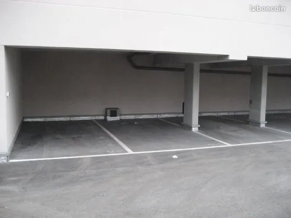 Parking couvert Rouen prox Fac de droit
