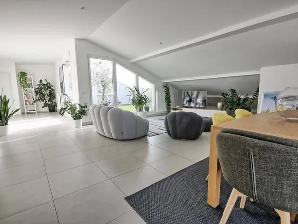 Appartement 5 pièces 92 m²