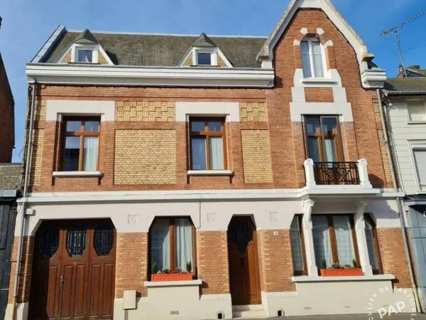 Maison 6 pièces 230 m²