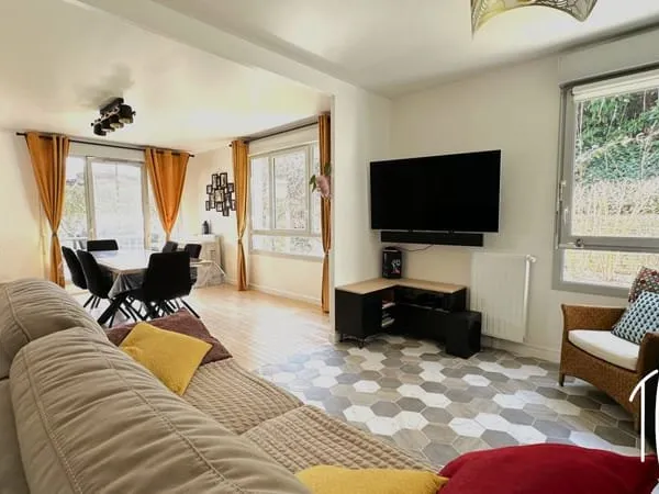 THIAIS - 4 PIECES - 79 m² - TERRASSE - PARKING