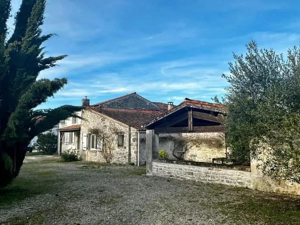 Maison 3 pièces 113 m²