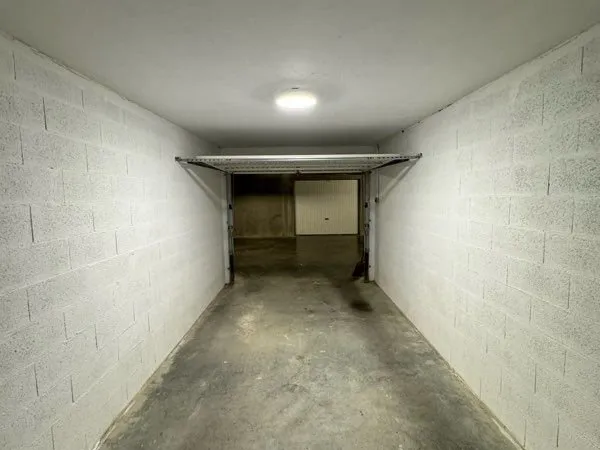 Garage à vendre à Beaumont - 18 m²