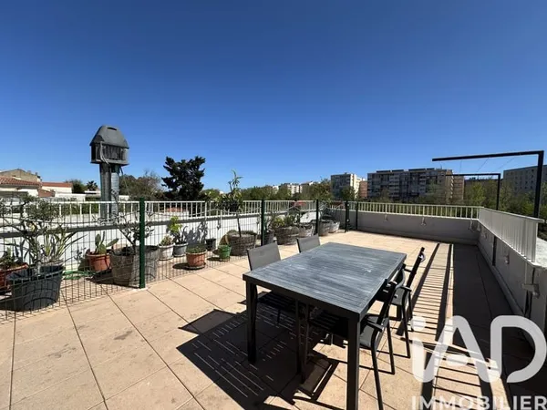 Maison avec appartements 3 pièces 328 m²