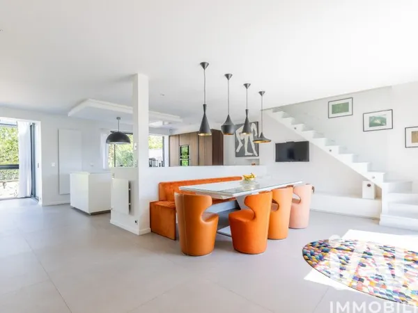 Maison 7 pièces 200 m²