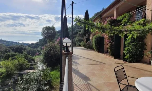 Achat : Maison Le Lavandou (83980)