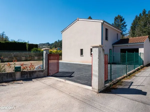 Renaison maison 4 chambres 10 min Roanne