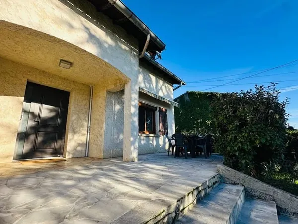 Maison 5 pièces 138 m²