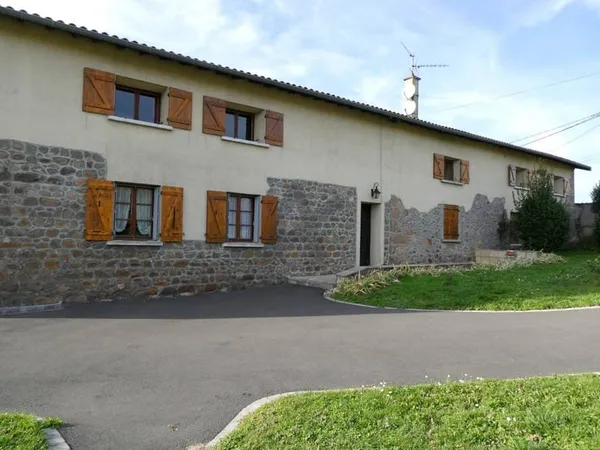 Ferme 9 pièces 305 m²