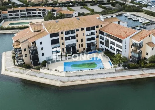 T2 avec piscine - À deux pas de la plage et du port
