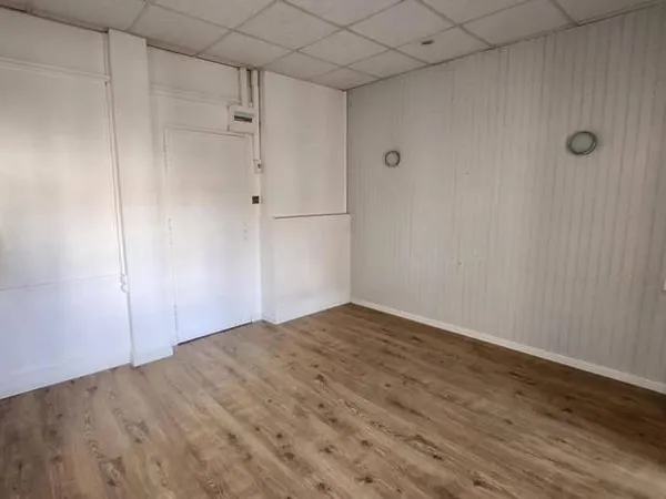 Studio 1 pièce 27 m²