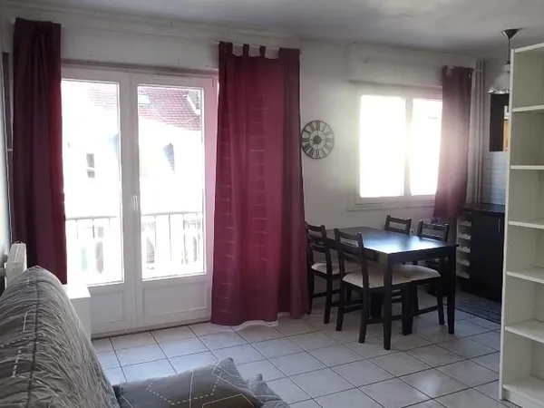 Loue studio meublé de 24 m²