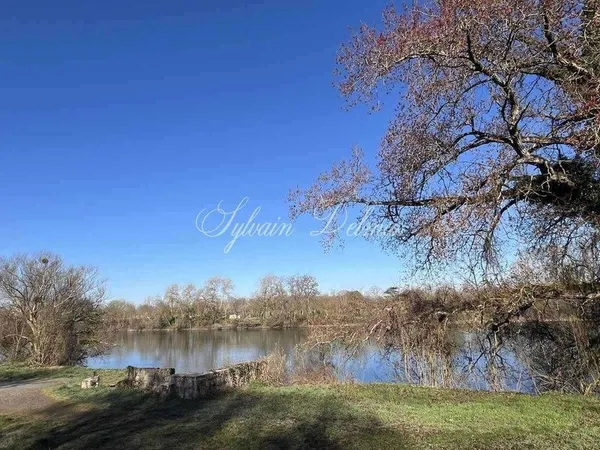 Propriete à vendre 14 pièces AMBOISE (37)
