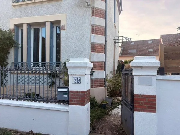 Maison 5 pièces 90 m²