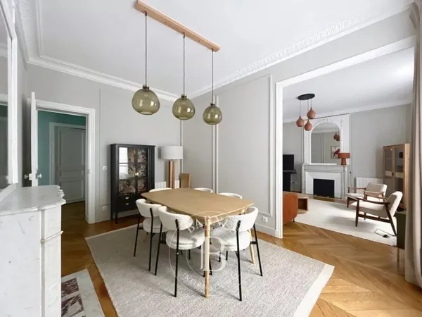 Le service location de la maison BARNES vous présente ce bien :