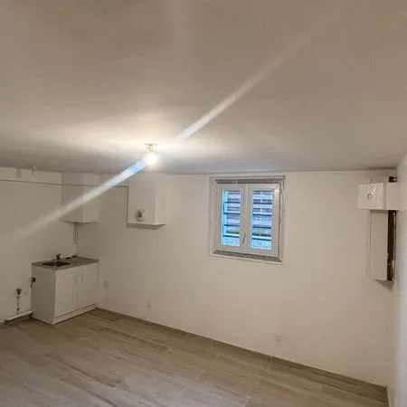Studio 1 pièce 18 m²