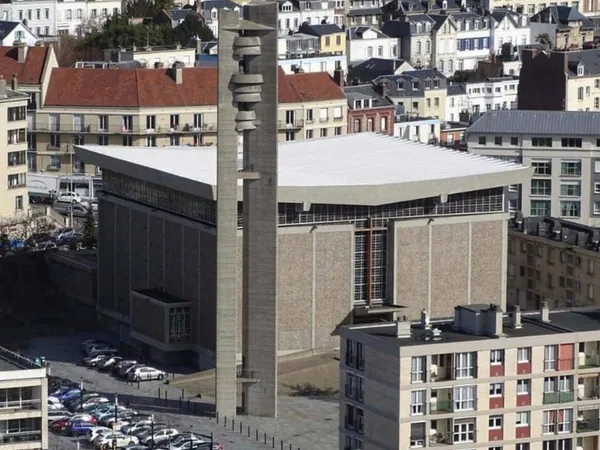 Parking 13 m²