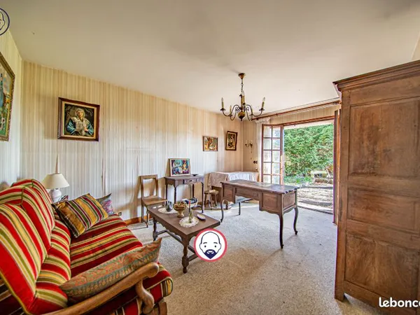 Maison 8 pièces 227 m²