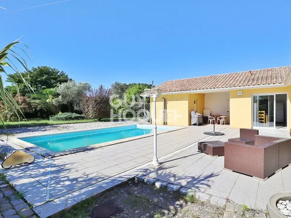 Villa avec piscine