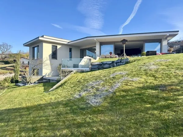 VILLA D'EXCEPTION - Évian