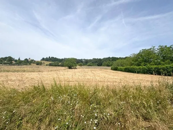 Terrain 2122 m²