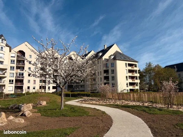 Appartement chaleureux 77m²