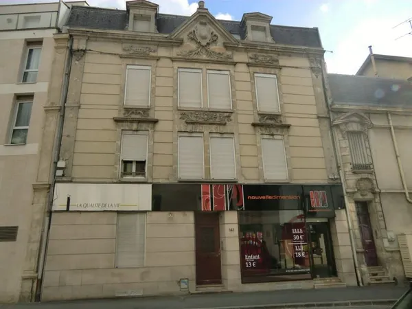 T1 - rue de Courcelles