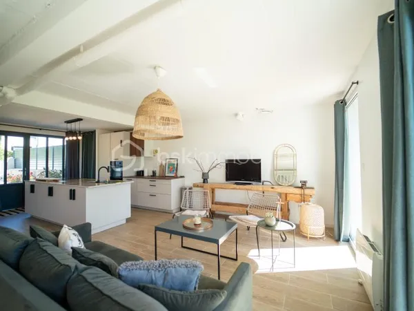 Maison 8 pièces 145 m²