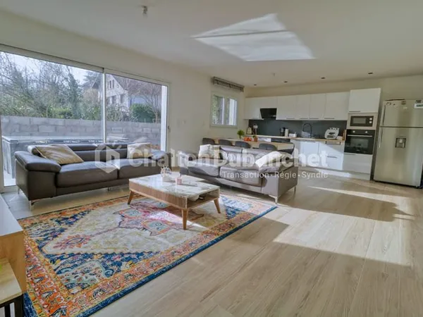 Villerest, Maison plain-pied de 90 m²