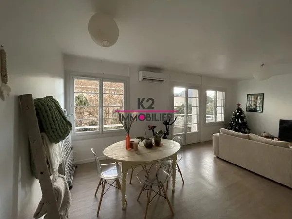 T3 75 M² - BALCON - CAVE