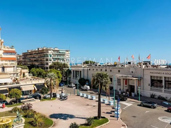 Prestigieux appartement de 130 m² face au Casino et aux Jardins Biovès - Menton Centre
