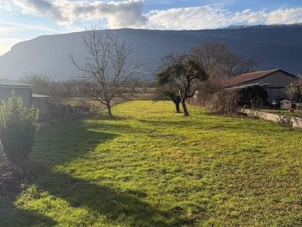 Terrain 662 m² Serrières-en-Chautagne