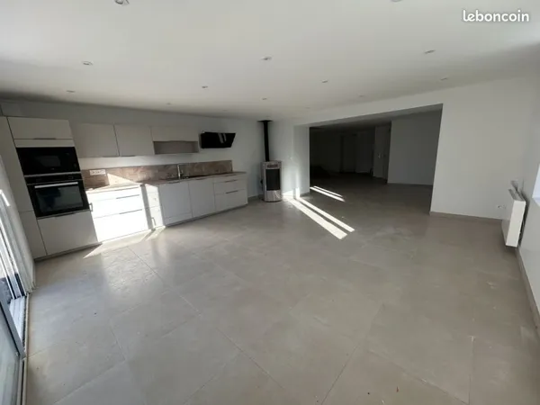 Maison 5 pièces 148 m²