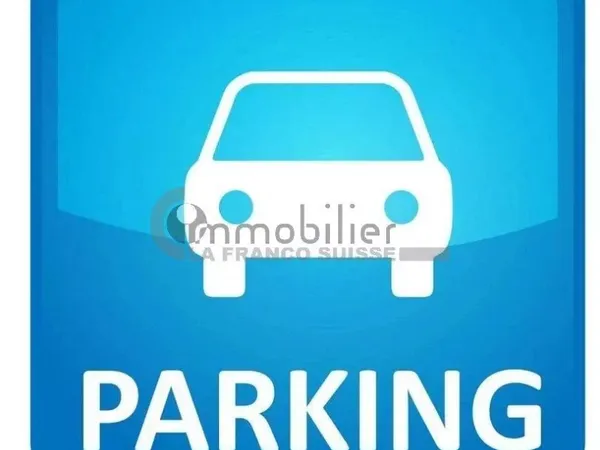 Parking/box Nice