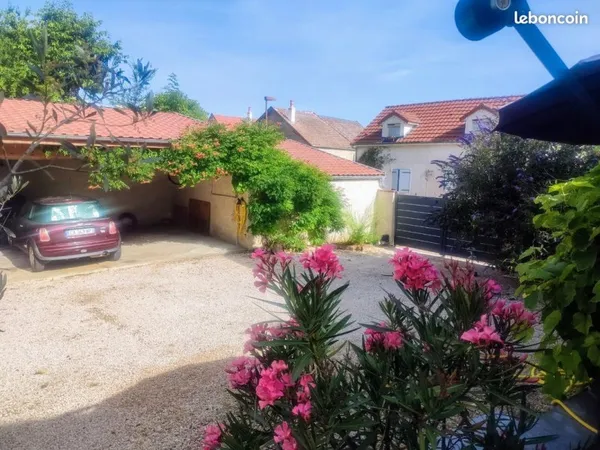 Maison de village