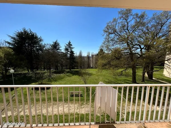 Studio 28 m² avec balcon, parking et cave - Résidence sécurisée - Le Mans (72000)