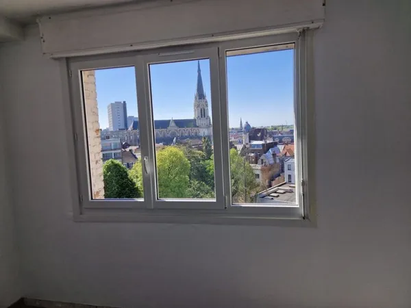 Appartement T3 lumineux hyper centre Tourcoing