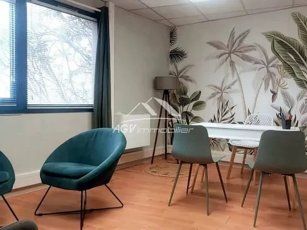 Bureaux 154 m²