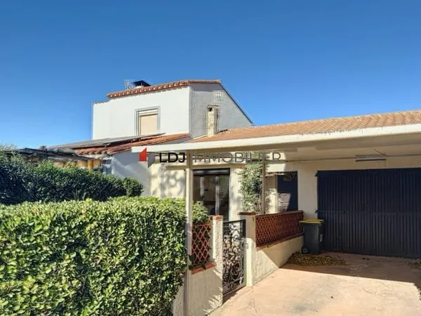 Maison de plain pied dans une impasse au coeur de Thuir