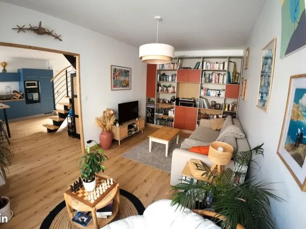 DUPLEX T3 MAIL Fr.MITTERAND 72m²