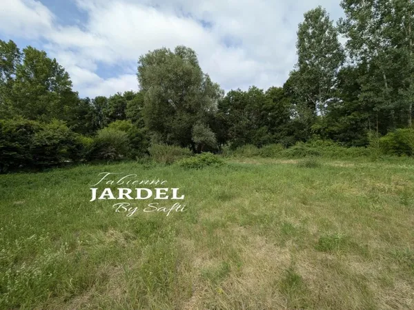 Terrain plat de 1 857 m² avec CU opérationnel