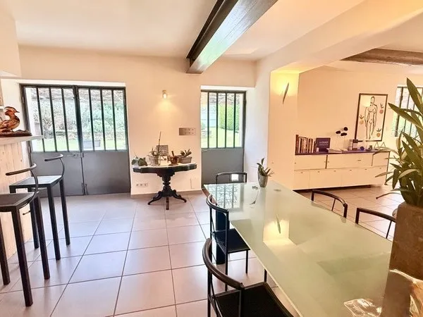 Maison à vendre 5 pièces + 2 gîtes à SUZE LA ROUSSE (26)