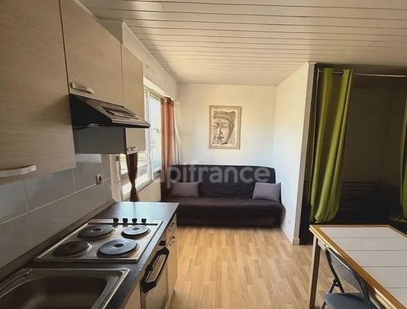 Studio 1 pièce 21 m²