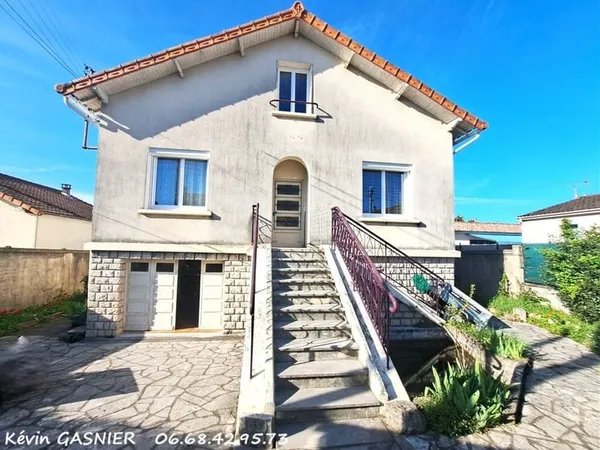 SOYAUX (16800) : Maison de 127m2 avec 4 chambres