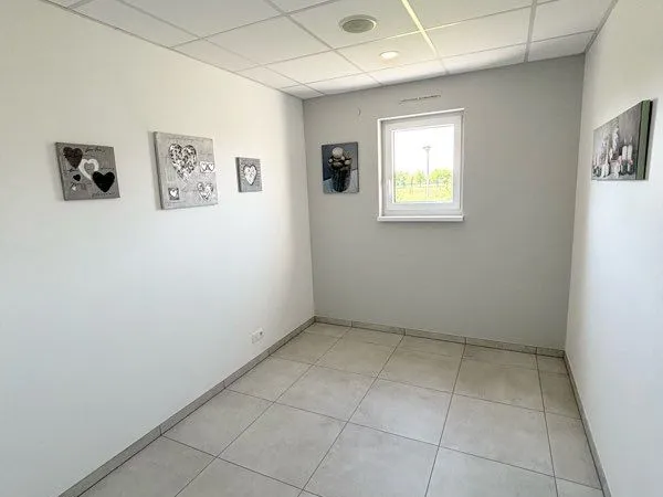 Bureau à louer à Roeschwoog