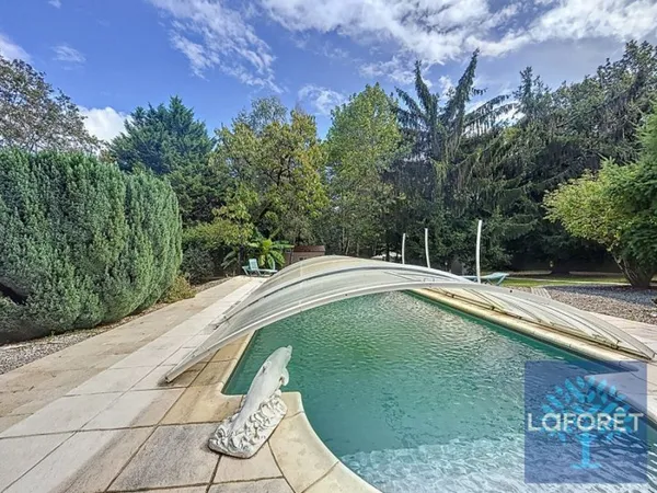 Maison 6 pièces 135 m²