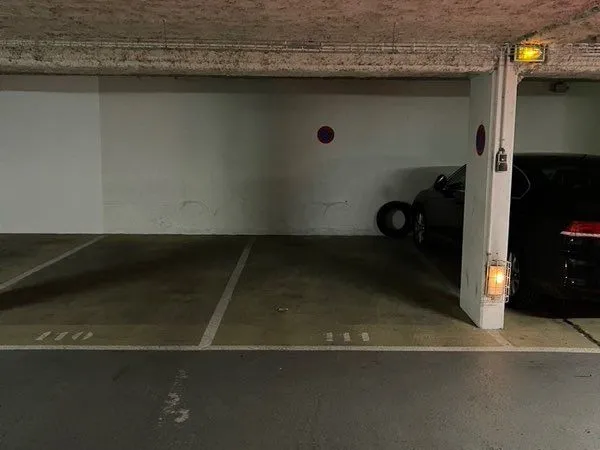 Place de parking Saint Fargeau